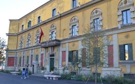 Skema e naftes pa taksa: Ministria e Bujqesise lehteson procedurat per fermeret